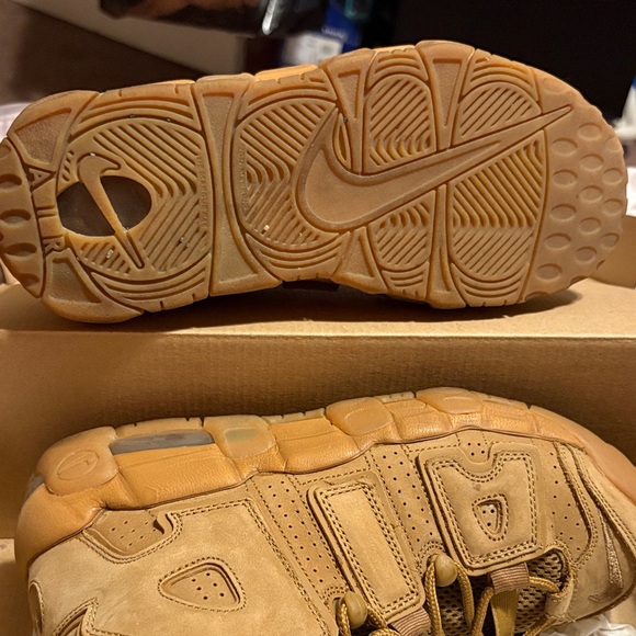 Nike Air More Uptempo (EU - 39 ) (kid 6.5) - Picture 4 of 4